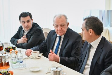 В Реутове поздравили трудовую династию машиностроителей