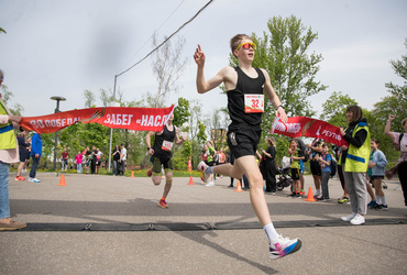 Более 200 жителей Реутова пробежали забег «Наследники Победы»