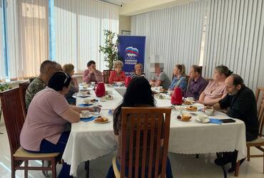 Реутов направил новый гуманитарный груз участникам СВО