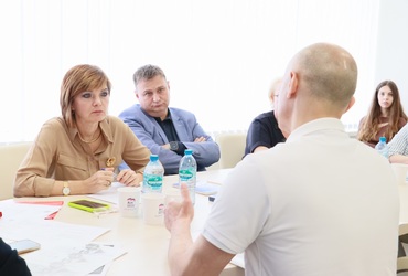 Ксения Мишонова обсудила с жителями Реутова вопросы защиты материнства и детства