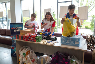 Реутов передал новую партию гуманитарной помощи для волонтеров Курской области