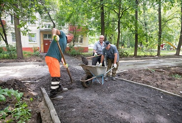 По просьбе жителей: в Реутове стартовали работы по благоустройству дворовой территории