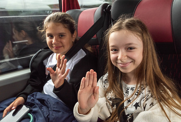 Более 80 ребят из Реутова отправились в детский оздоровительный лагерь «Алмаз»