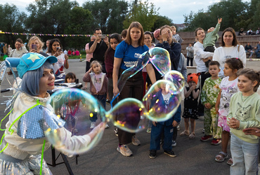 Порядка 1000 гостей приняли участие в мероприятии «Ночь в парке» в Реутове