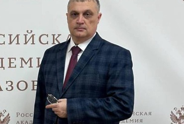 Педагог из Реутова признан лучшим учителем математики Московской области