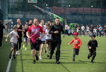 Реутов встречает легенд футбола в честь юбилея города