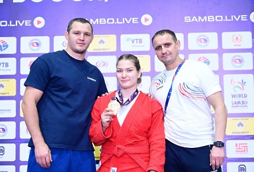 Жительница Реутова победила на первенстве мира по самбо