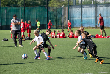 Футболисты Реутова досрочно выиграли региональные Официальные спортивные соревнования