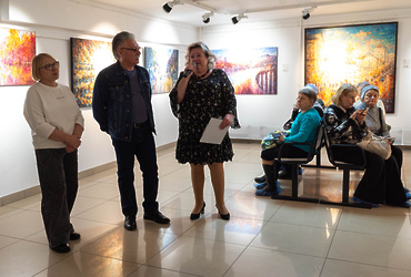 В реутовском Музейно‑выставочном центре началась выставка картин Наима Ламидова