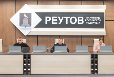 Подготовка к зиме и обращения граждан обсудили на «Часе ЖКХ» в Реутове