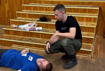 Активисты «Молодой Гвардии» Реутова освоили навыки оказания первой помощи